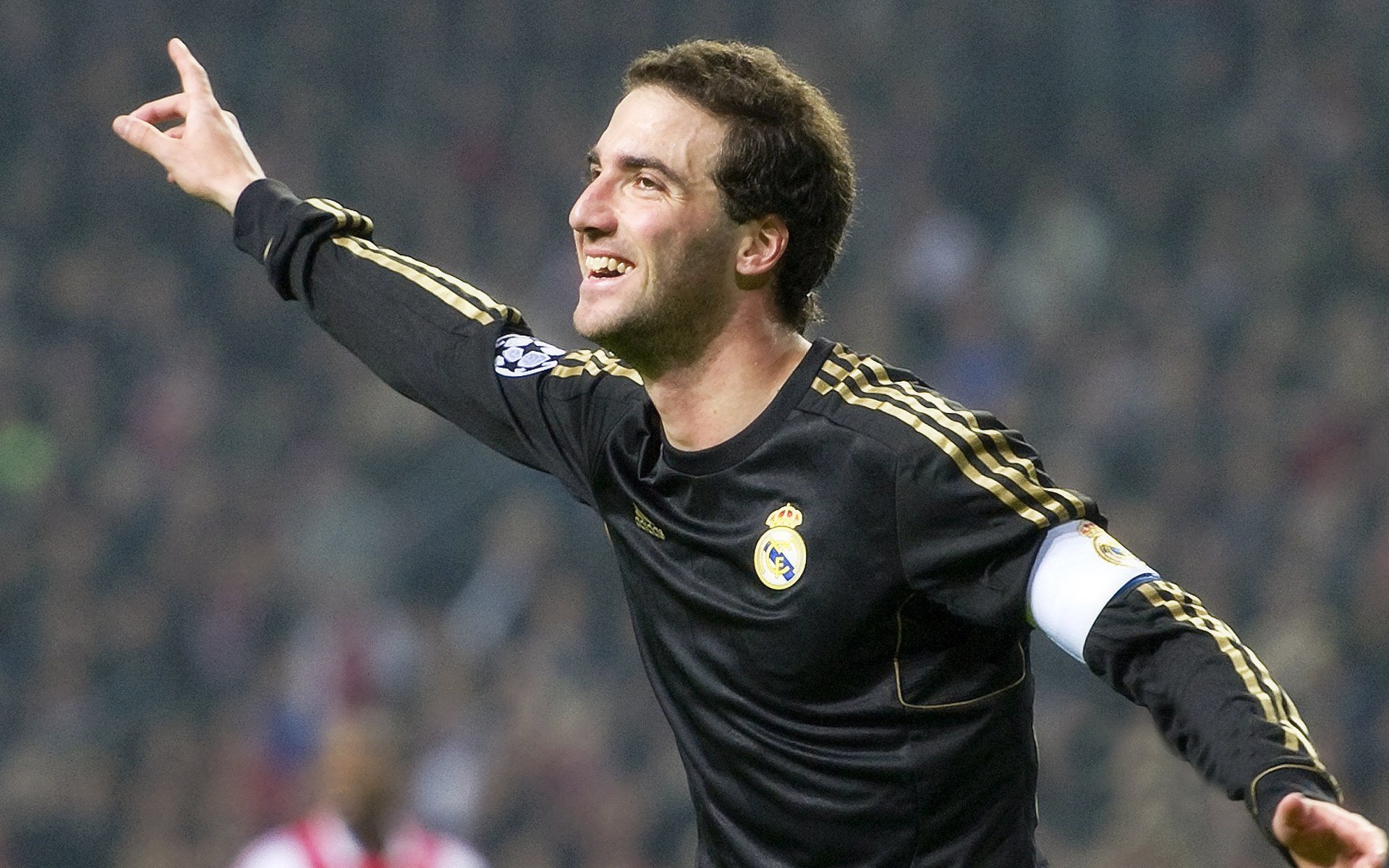 乐鱼体育官网登录-安提瓜和巴布达举办青少年体育交流会，安提瓜和巴布达代表团